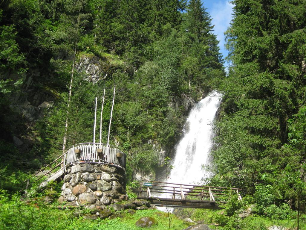 Ferienwohnung Landhof Adlerhorst Heiligenblut am Großglockner Zimmer foto